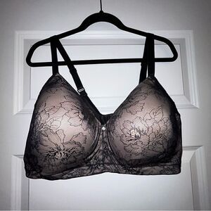Breezies Lace Wireless Bra